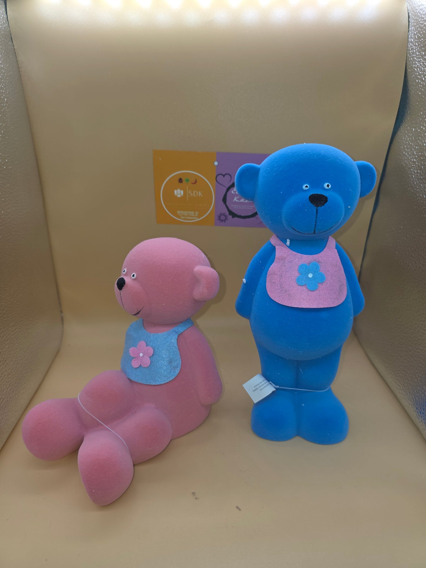 2 salvadanaio a forma di orsetto, noto anche come "bear money box".