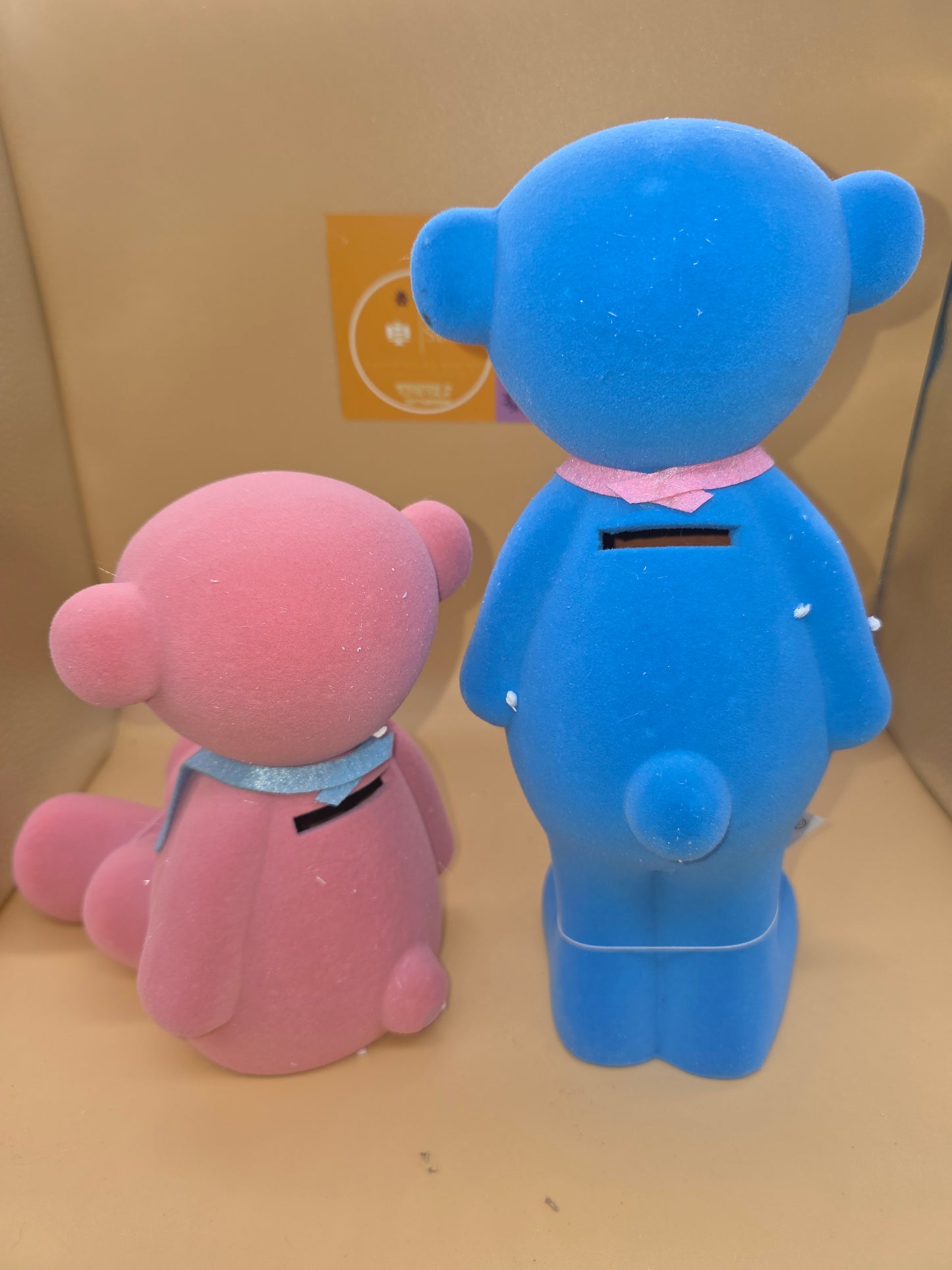 2 salvadanaio a forma di orsetto, noto anche come "bear money box".